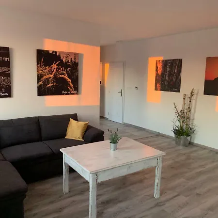 Holin U Prachovskych Skal Aparthotel Jičín