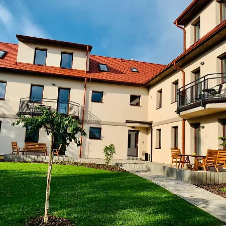 Holin U Prachovskych Skal 4* Jičín