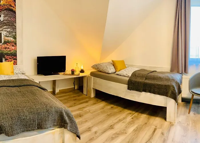 Holin U Prachovskych Skal Aparthotel Jičín