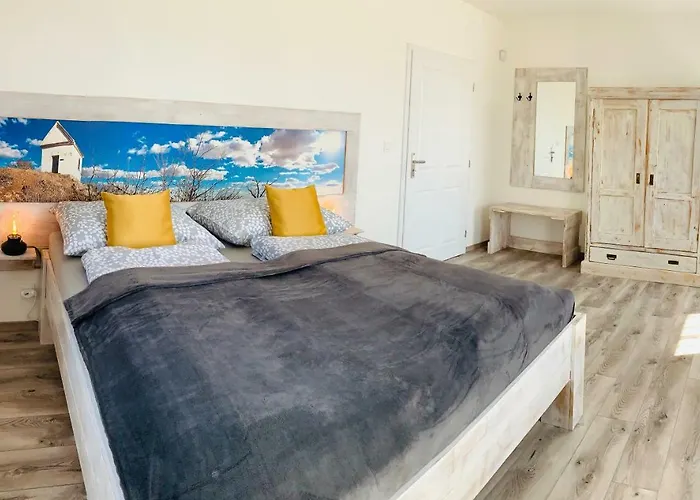Holin U Prachovskych Skal 4* Jičín