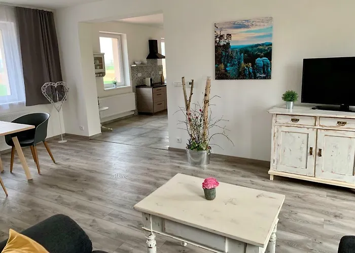 Holin U Prachovskych Skal Aparthotel 4*