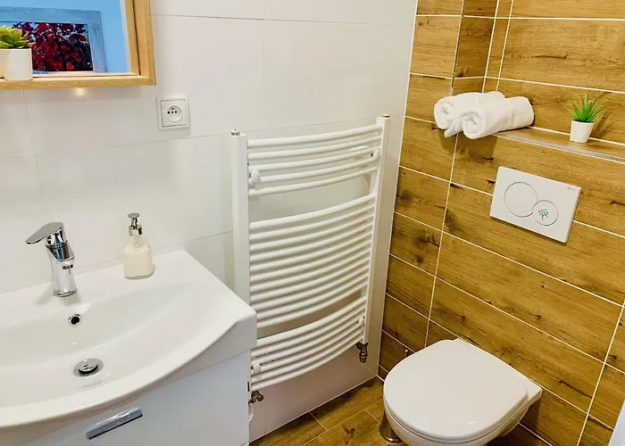 Holin U Prachovskych Skal 4* Jičín