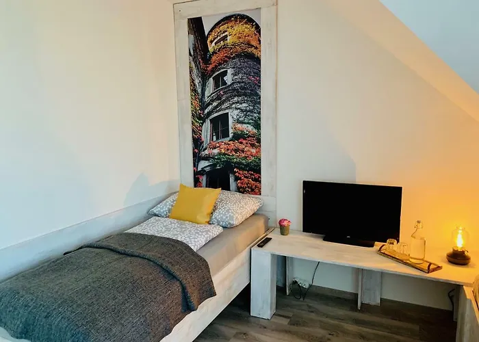 Holin U Prachovskych Skal 4* Jičín